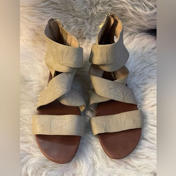 Matt Bernson Delphine Wedge Sandal 8 - Picture 2 of 8